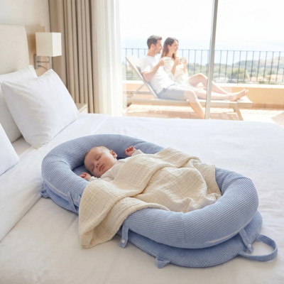 Couffin de voyage ultra-léger bébé dodo paisible maman papa hotel
