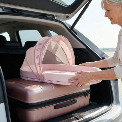 Lit voyage bébé douceur cocon mamie range coffre voiture