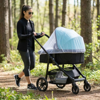 Moustiquaire poussette universelle ultra-légère maman promenade sentier forêt