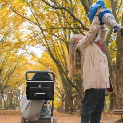 sac à langer pratique et tout en un parc