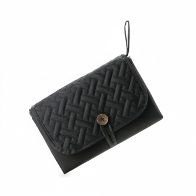 Tapis à langer nomade compact élégant noir