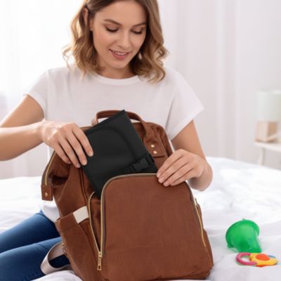 Tapis à langer nomade confort voyage maman range